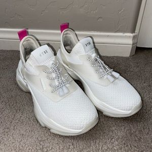 Steve Madden Sneakers